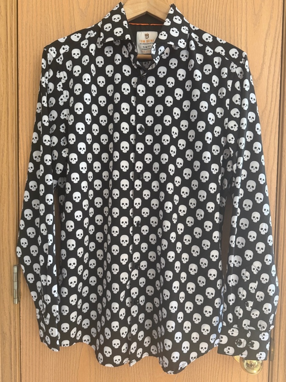 NWOT TOM BAINE Halloween Collection Black White Skull Shirt Slim Fit Men Size M